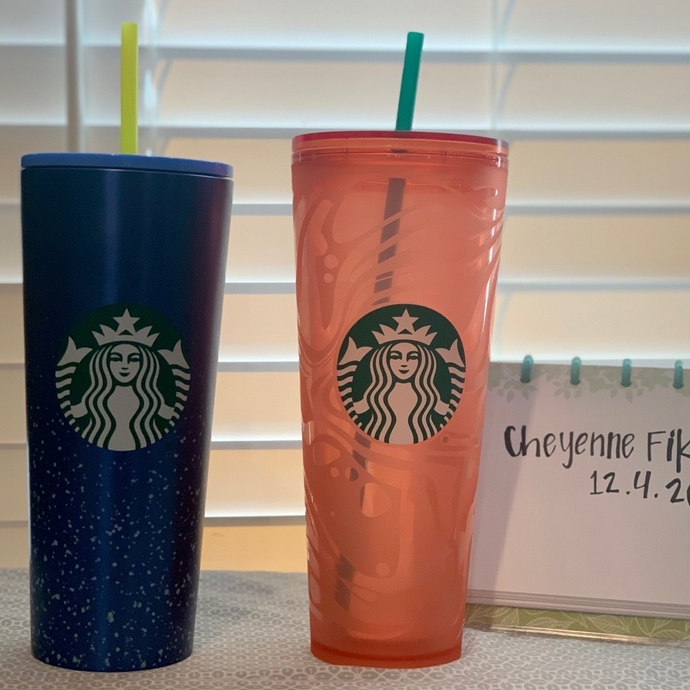 Starbucks finding Nemo bundle